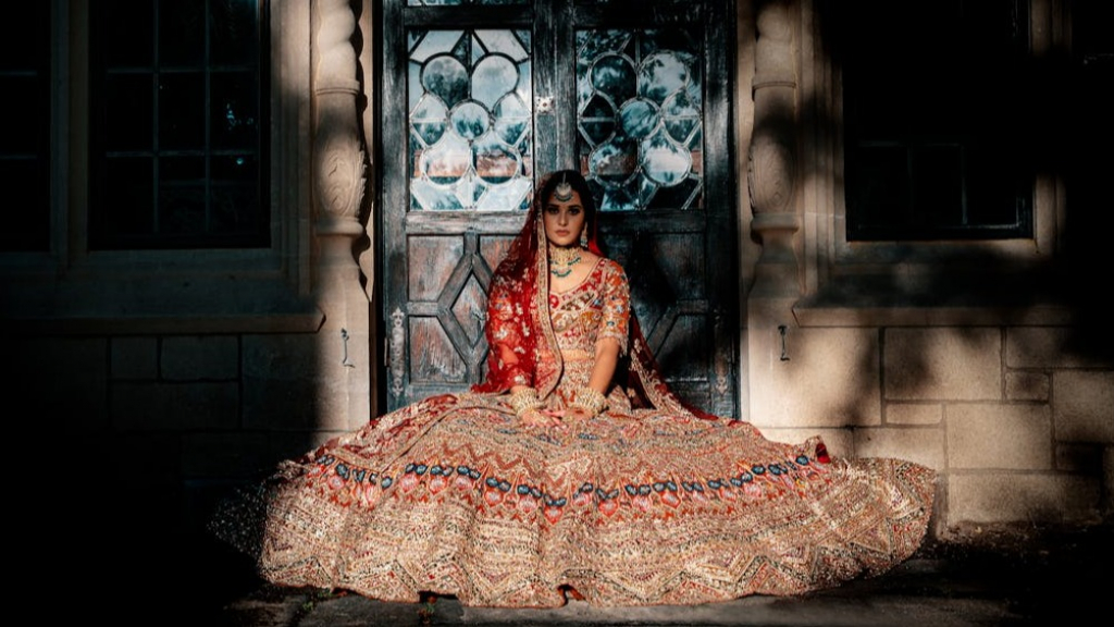 Anarkali & Zardozi: The Majestic Fashion of Mughal Empresses