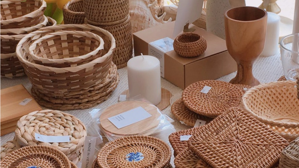 How Sustainable Handicrafts Are Gaining Popularity in Online Markets